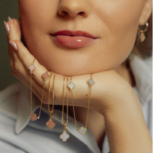 Kløverkraft i farger – nye smykker fra Pan Jewelry Trend - Bjerveur.no