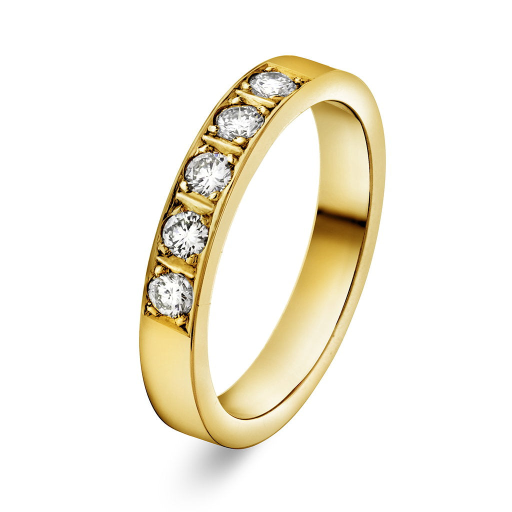 Delta ring i 14 karat gult gull med fem diamanter 0,25 ct, 3,5 mm