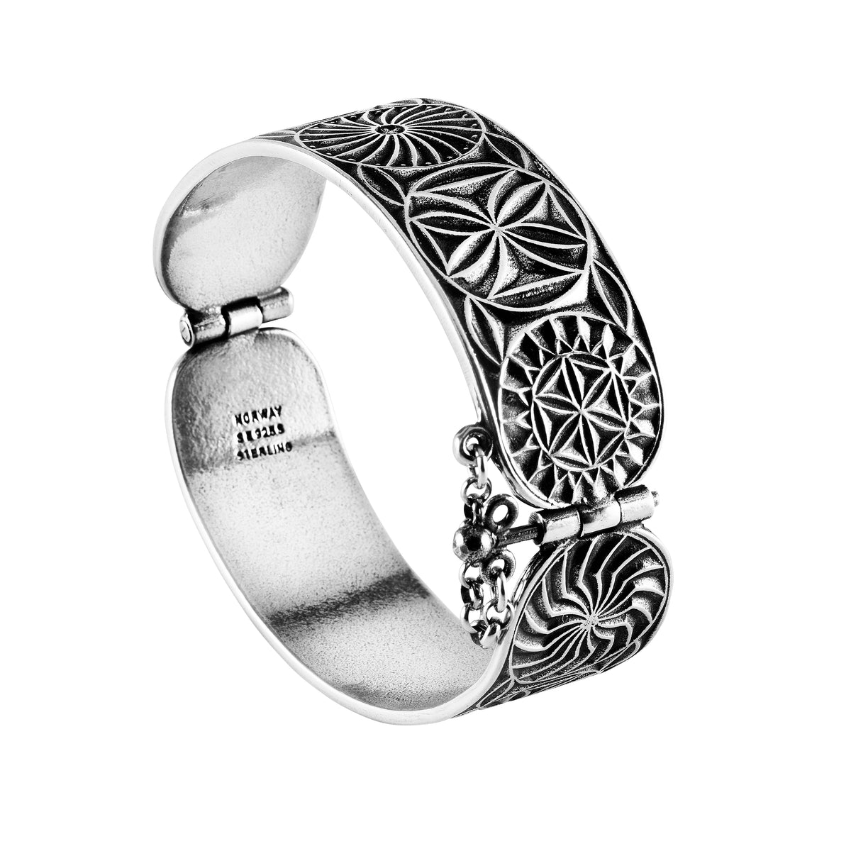 Romerikssølv armring i oksidert sølv, 6,3 cm