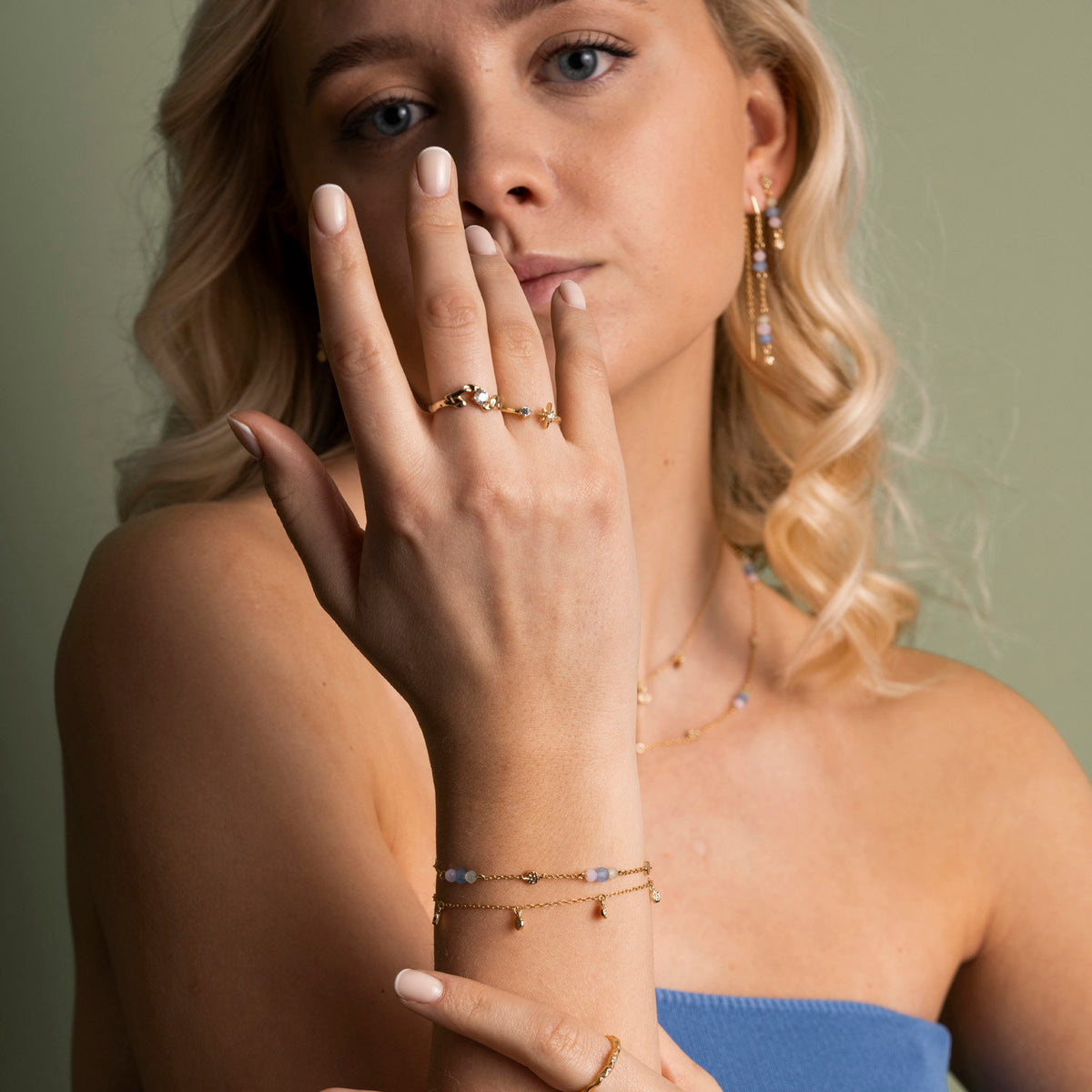 Shapes ring i forgylt 925 sølv med zirkonia, bredde 7 mm, bilde 4 av 4