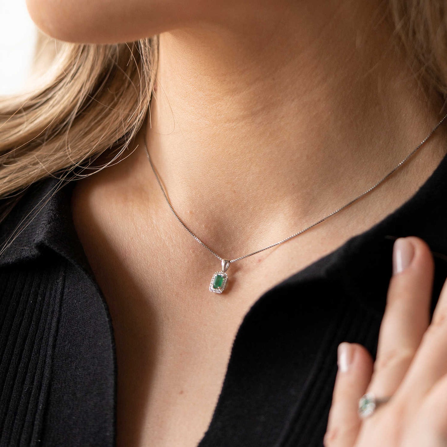 ANHENG I GULL MED DIAMANT 0,05 CT WSI 16150018-SMA