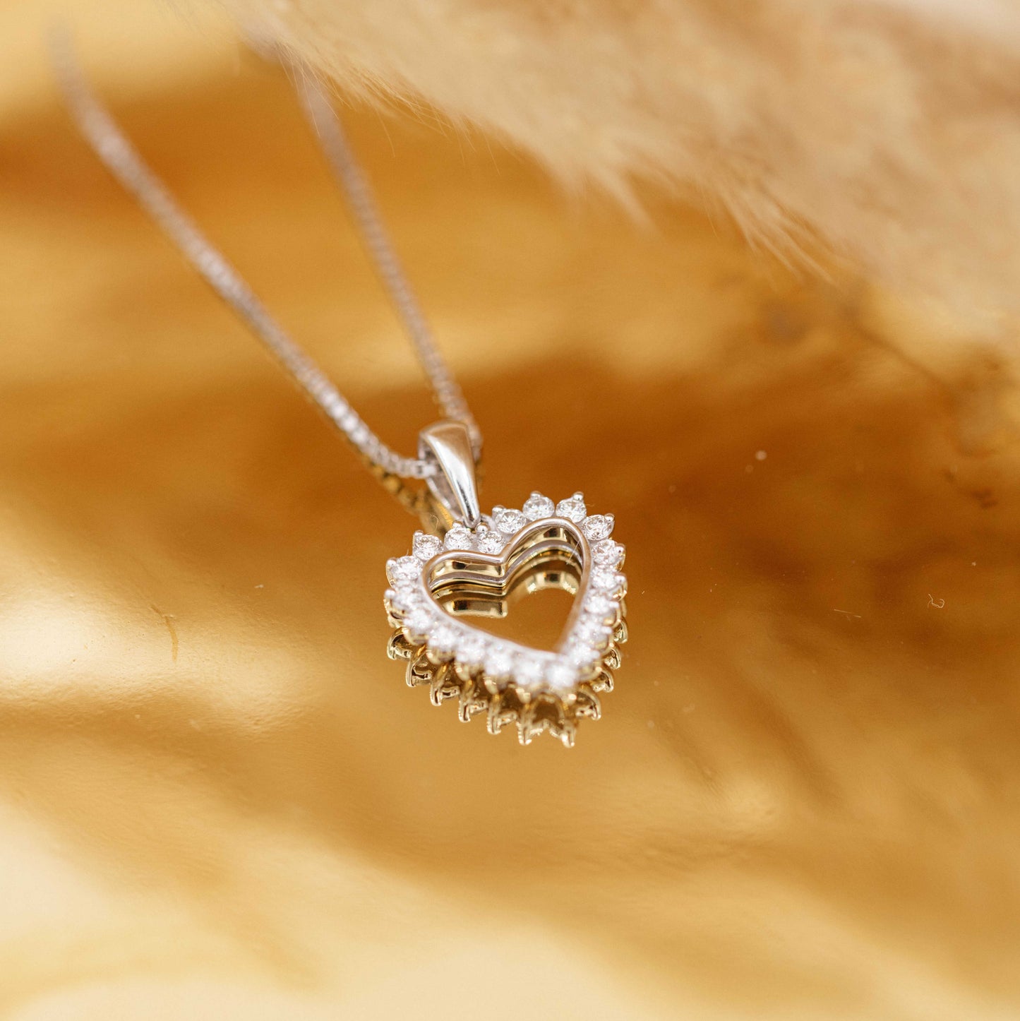 ANHENG I GULL MED DIAMANT 0,48 CT WSI 1615937-48