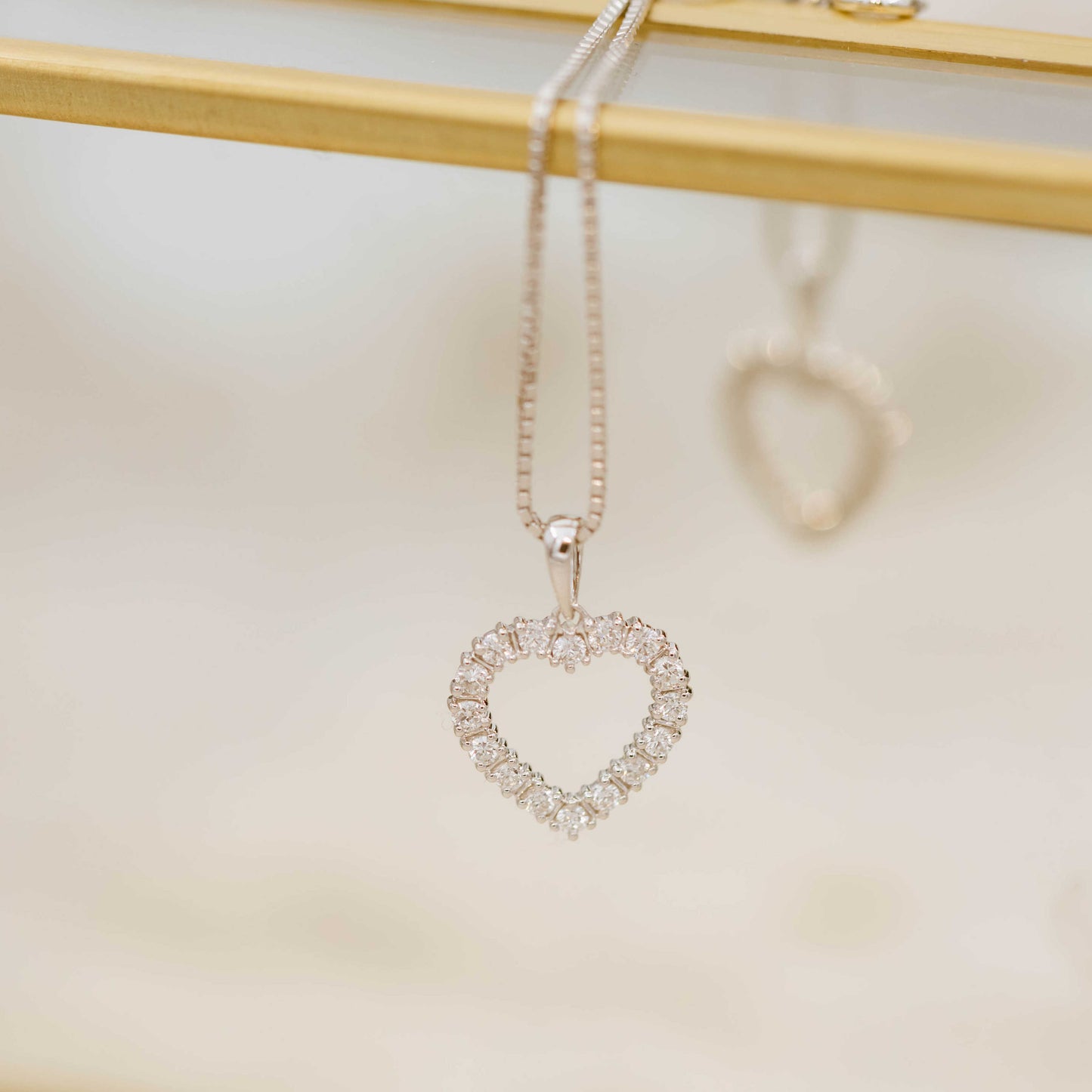 ANHENG I GULL MED DIAMANT 0,48 CT WSI 1615938-48