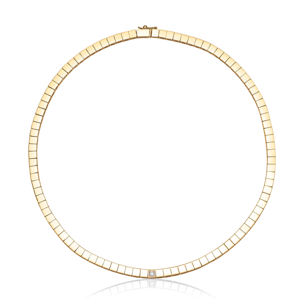 Ring i 585 gult gull med diamant 4,5 mm