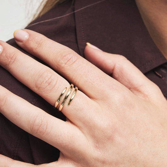 Spiral Elegance ring i forgylt 925 sølv, bilde 2 av 4