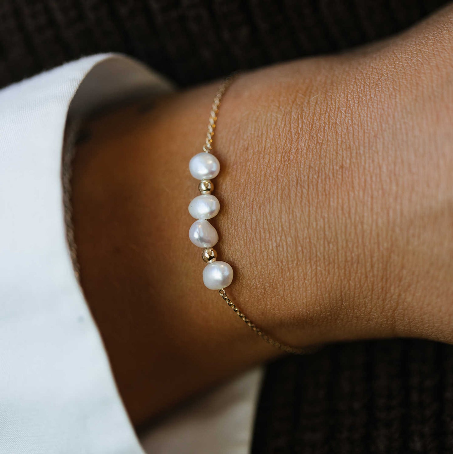 ARMBÅND I GULL MED FERSKVANNSPERLER 59333