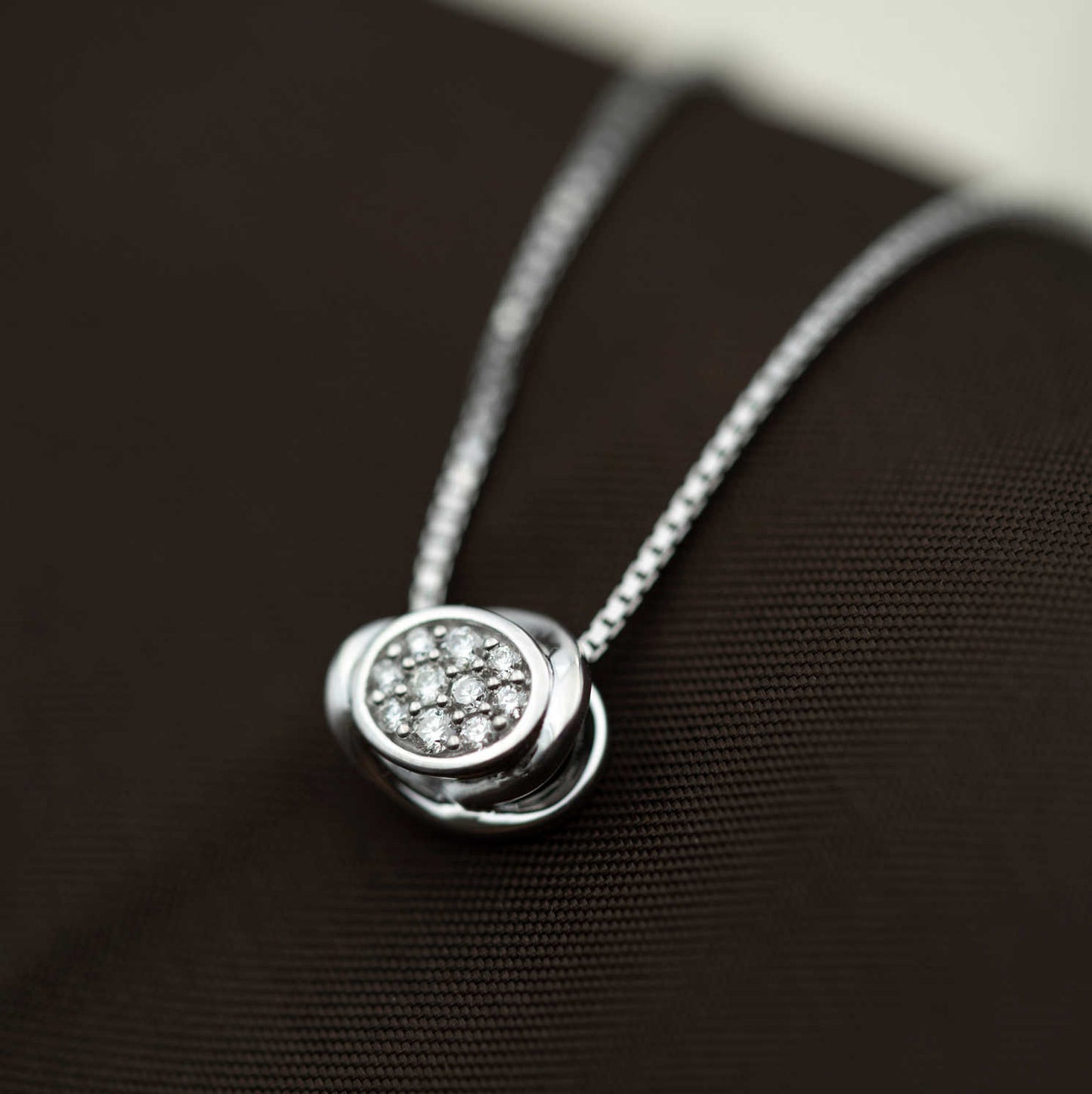 ANHENG I GULL MED DIAMANTER 0,15 CT WP 59402
