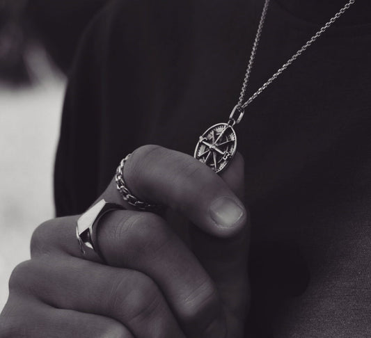 67947 - Anheng sølvkompass - Bjerveur.no67947 - Anheng sølvkompass