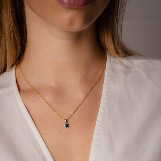Anheng i 14 karat gult gull med diamanter og blå topas 12,5 mm, bilde 2 av 3