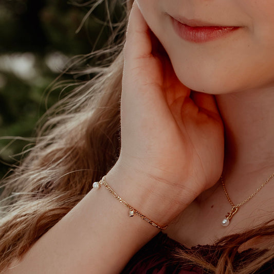 Armbånd til barn i sølv med zirkonia og perle