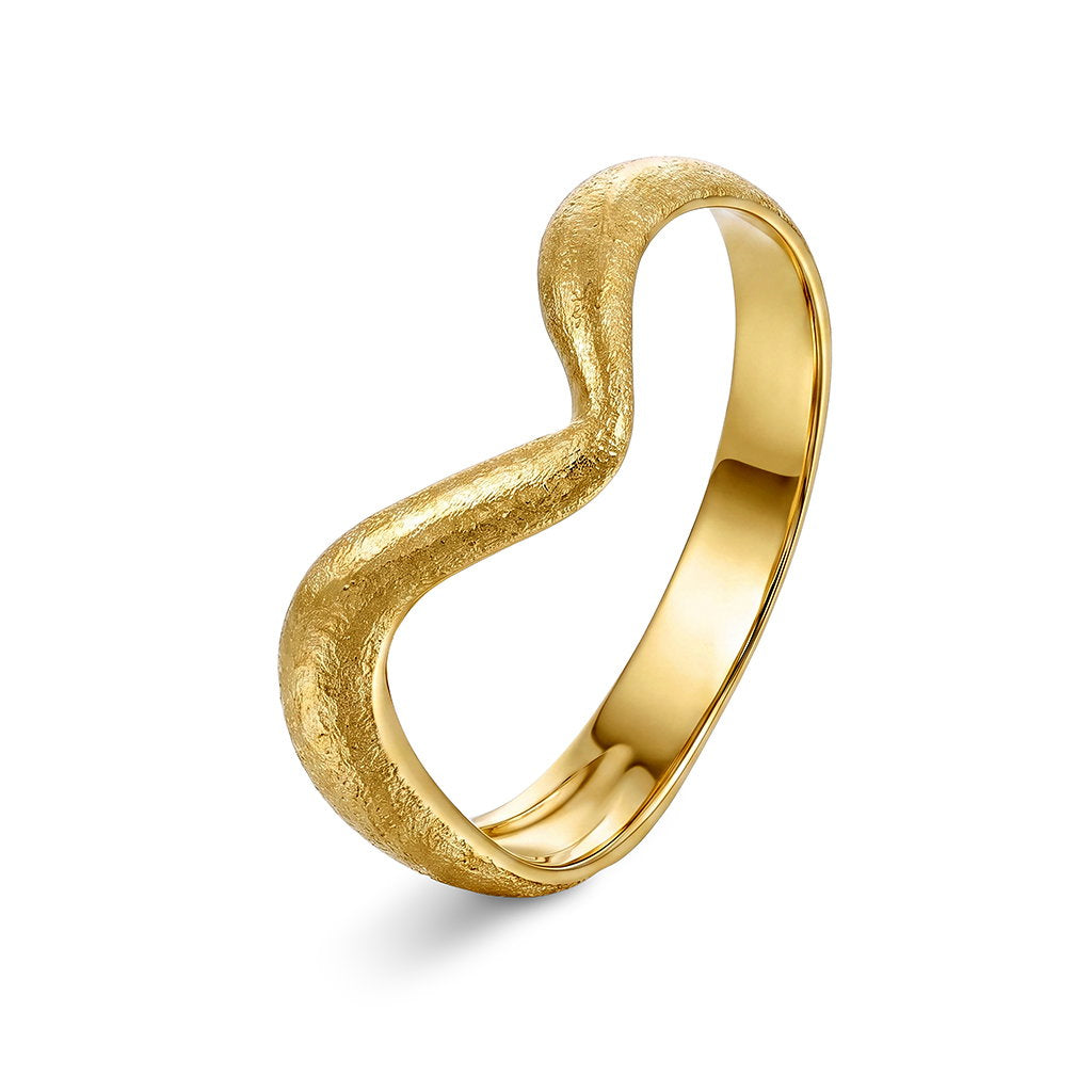 Ring i 14 karat gult gull, bredde 2,9 mm