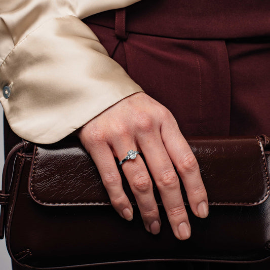 Gems Duchess ring til dame i 585 hvitt gull med lab-grown diamant 1,55 ct, bilde 2 av 4