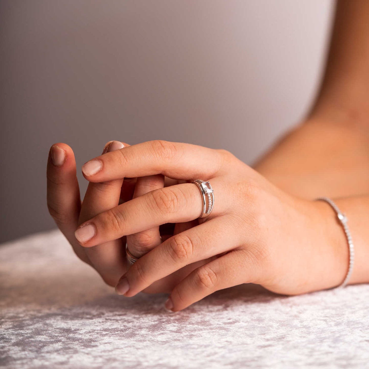 Roma ring i sølv med zirkonia 992274