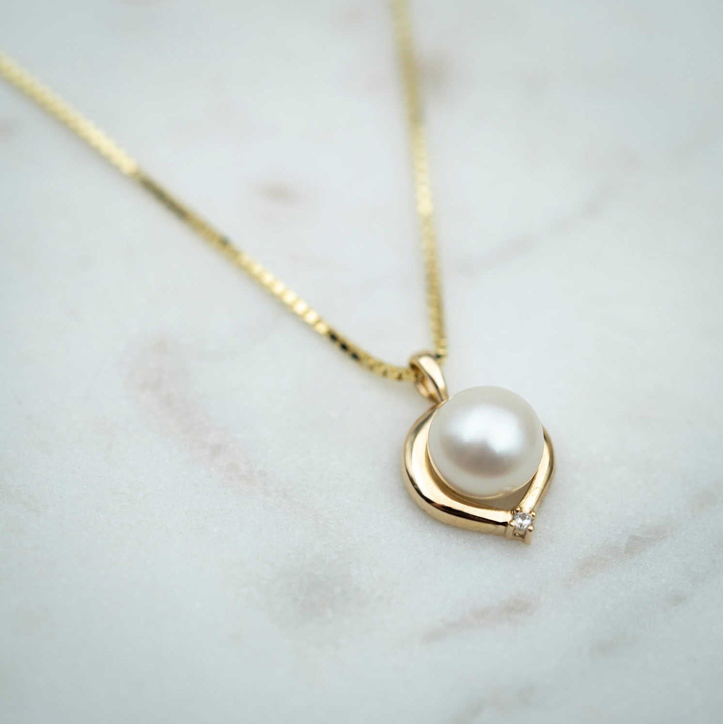 ANHENG I GULL MED FERSKVANNSPERLE 59594 - Bjerveur.noANHENG I GULL MED FERSKVANNSPERLE 59594