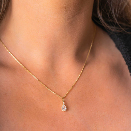 Anheng i gull med zirkona 59724 - Bjerveur.noAnheng i gull med zirkona 59724