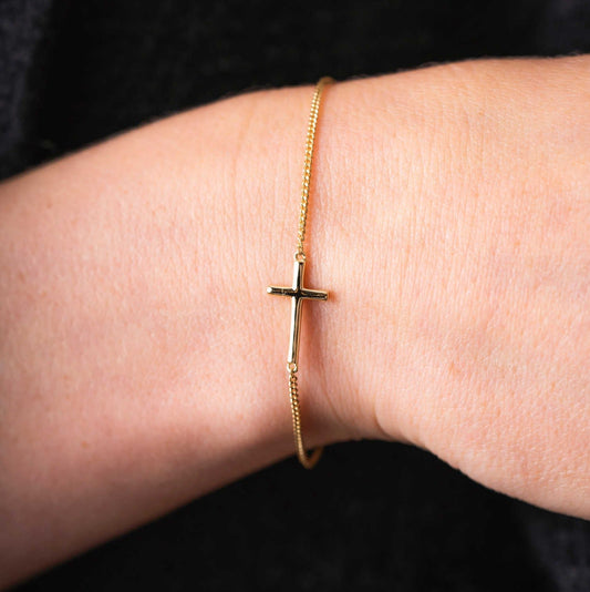 Armbånd i sølv kors 992105 - Bjerveur.noArmbånd i sølv kors 992105