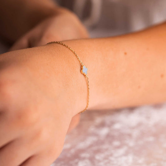 Armbånd i sølv med lysblå kløver 992248 - Bjerveur.noArmbånd i sølv med lysblå kløver 992248