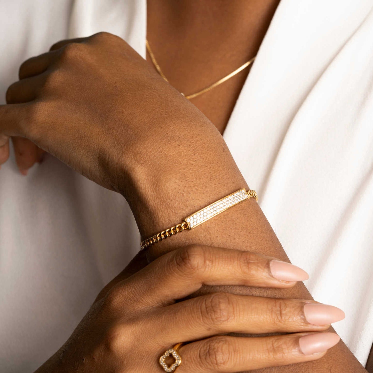 ARMBÅND I SØLV MED ZIRKONIA 991833 - Bjerveur.noARMBÅND I SØLV MED ZIRKONIA 991833
