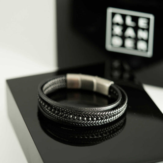 ARMBÅND I STÅL, AGAT OG SORT SKINN 972564 - Bjerveur.noARMBÅND I STÅL, AGAT OG SORT SKINN 972564