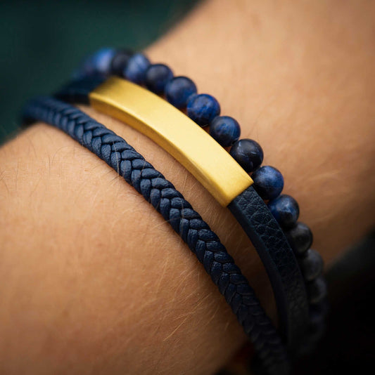 ARMBÅND I STÅL OG BLÅTT SKINN 972514 - Bjerveur.noARMBÅND I STÅL OG BLÅTT SKINN 972514