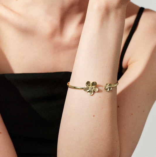 Armring i gull med diamant 0,08 WSI 28600022 - Bjerveur.noArmring i gull med diamant 0,08 WSI 28600022