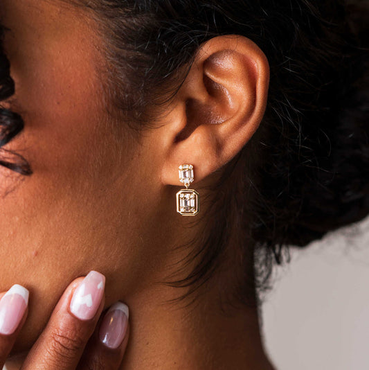 Demi øredobber i sølv med zirkonia 240321 - Bjerveur.noDemi øredobber i sølv med zirkonia 240321