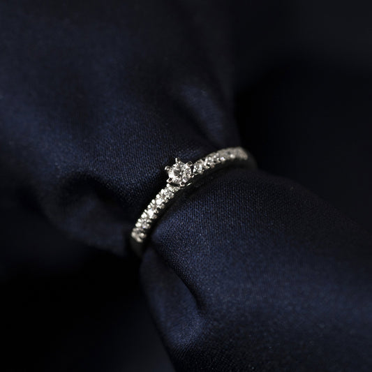 Vida ring i 585 hvitt gull med diamant 0,20 ct, bilde 2 av 3