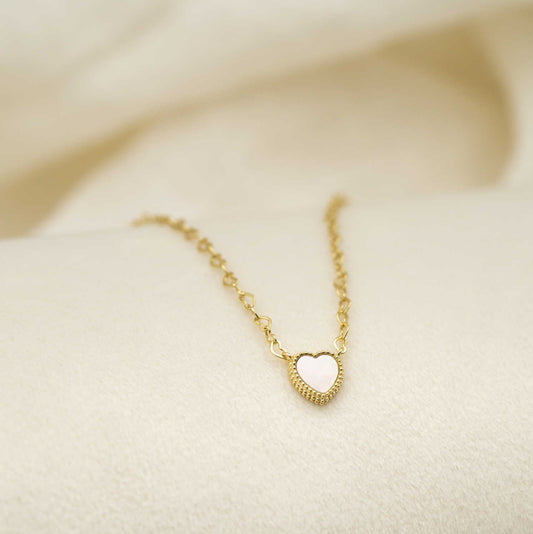 Kjede i sølv med perlemor hjerte 25479 - Bjerveur.noKjede i sølv med perlemor hjerte 25479