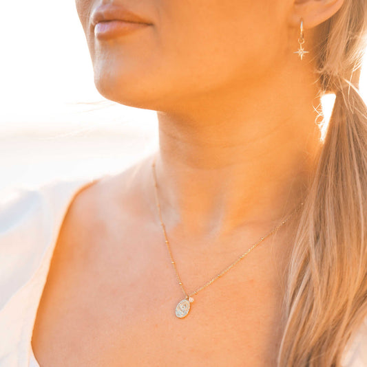 Madonna smykke i sølv med rosenkvarts 221407 - Bjerveur.noMadonna smykke i sølv med rosenkvarts 221407