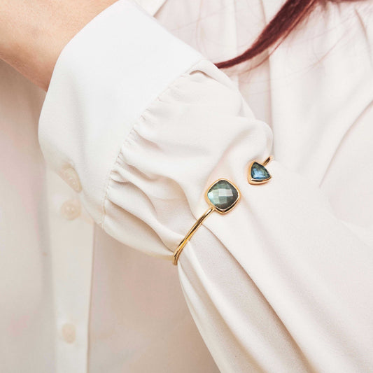 Mirage armring med blå stener 992484 - Bjerveur.noMirage armring med blå stener 992484