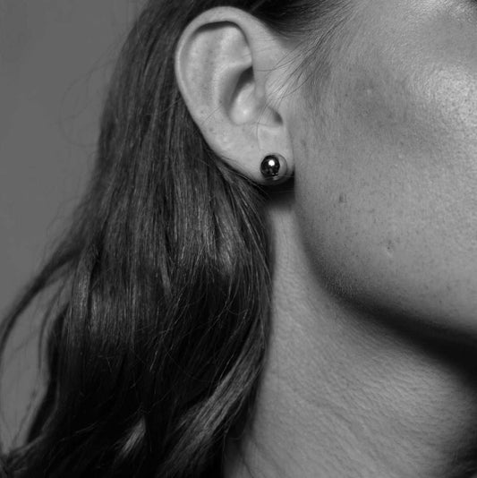 Noir øredobber i sølv, 9 mm 221434 - Bjerveur.noNoir øredobber i sølv, 9 mm 221434