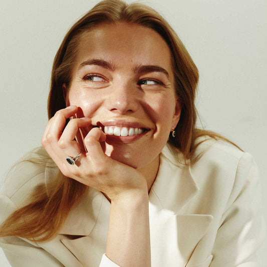 ØREDOBBER I GULL MED DIAMANT 0,20 WSI 14150041 - Bjerveur.noØREDOBBER I GULL MED DIAMANT 0,20 WSI 14150041