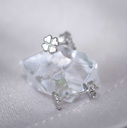 Øredobber i sølv firkløver 25378 - Bjerveur.noØredobber i sølv firkløver 25378