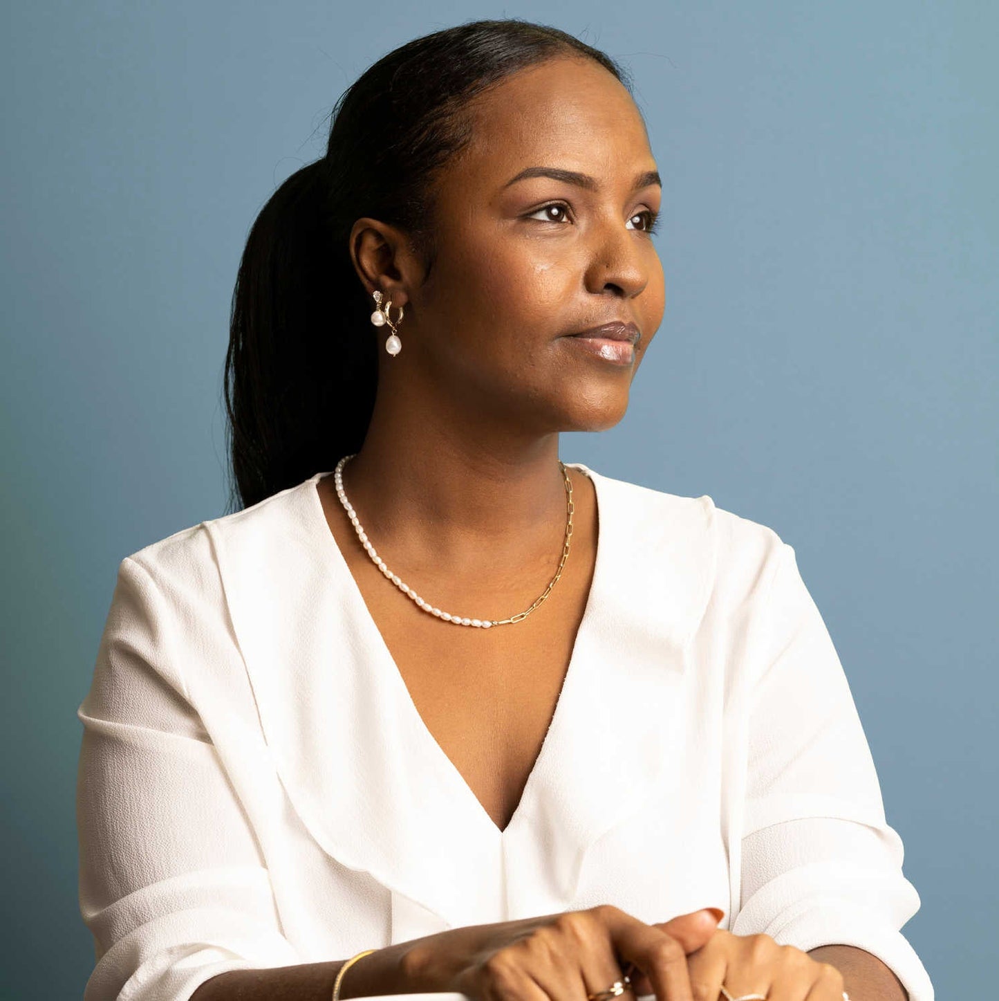 ØREDOBBER I SØLV MED PERLE OG ZIRKONIA 991810 - Bjerveur.noØREDOBBER I SØLV MED PERLE OG ZIRKONIA 991810