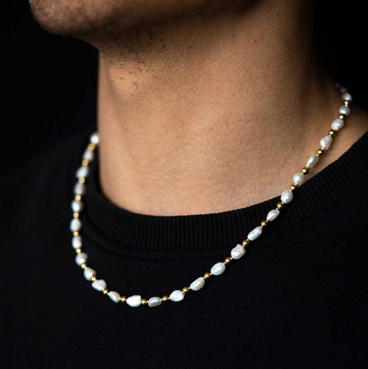 PERLEKJEDE MED STÅL, FORGYLT 972542 - Bjerveur.noPERLEKJEDE MED STÅL, FORGYLT 972542