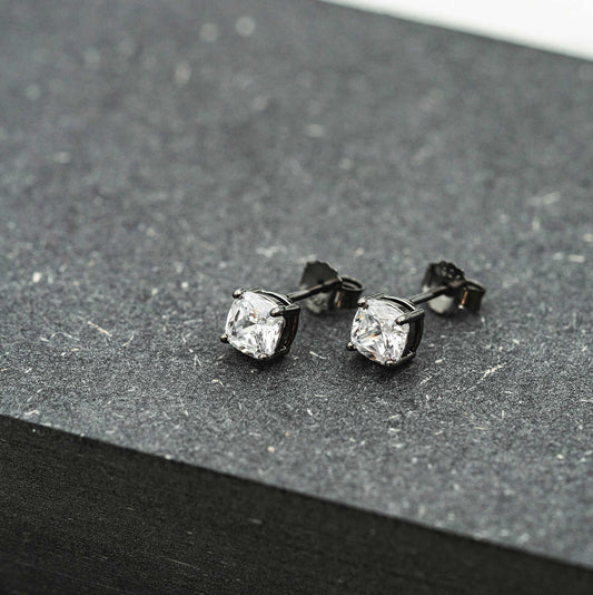 Rex øredobber i sølv med blank zirkonia 972618 - Bjerveur.noRex øredobber i sølv med blank zirkonia 972618