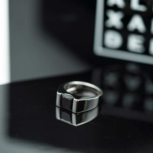 RING I SØLV MED SORT ZIRKONIA 972573 - Bjerveur.noRING I SØLV MED SORT ZIRKONIA 972573