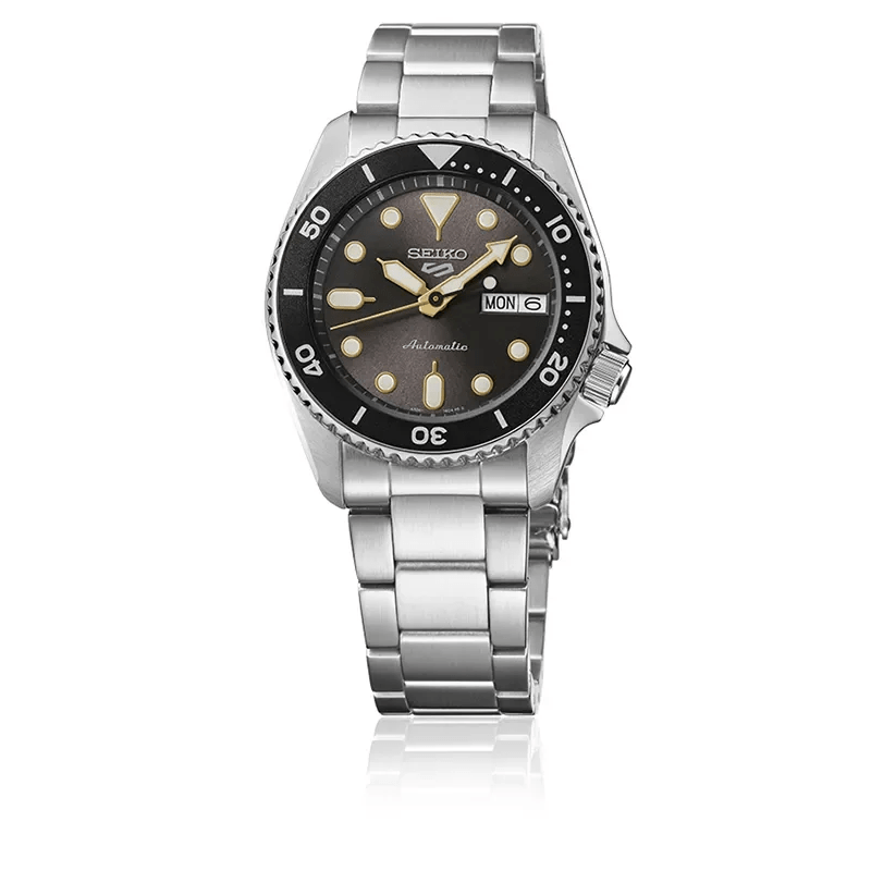 SEIKO 5 SPORTS SRPL79K1 - Bjerveur.noSEIKO 5 SPORTS SRPL79K1