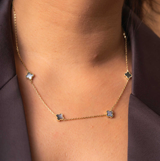 Smykke i sølv grå perlemor kløver 992034 - Bjerveur.noSmykke i sølv grå perlemor kløver 992034