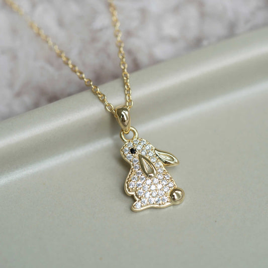 Smykke i sølv med zirkonia kanin 25385 - Bjerveur.noSmykke i sølv med zirkonia kanin 25385