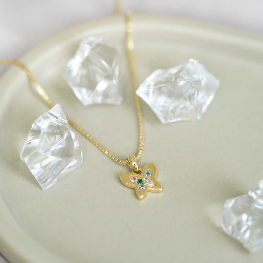 Smykke i sølv med zirkonia sommerfugl 25350 - Bjerveur.noSmykke i sølv med zirkonia sommerfugl 25350