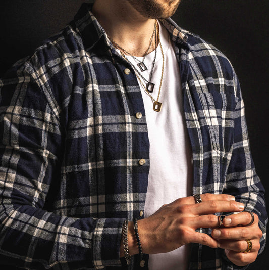 SMYKKE I STÅL, FORGYLT 972523 - Bjerveur.noSMYKKE I STÅL, FORGYLT 972523