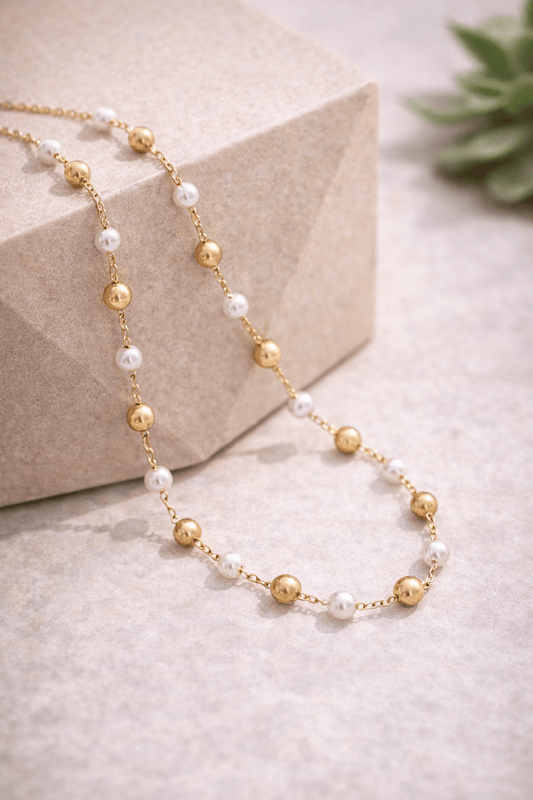 Perlekjede i 14K gult gull – når perler møter moderne gullarbeid - Bjerveur.no
