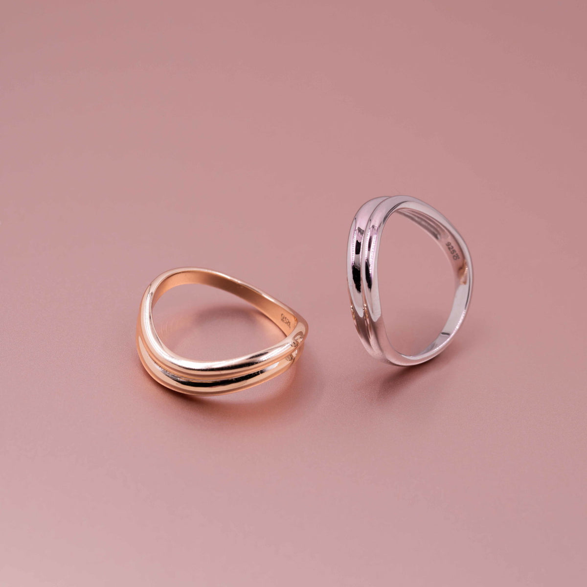 Twin ring i 925 sølv rhodinert, 5 mm, bilde 3 av 3