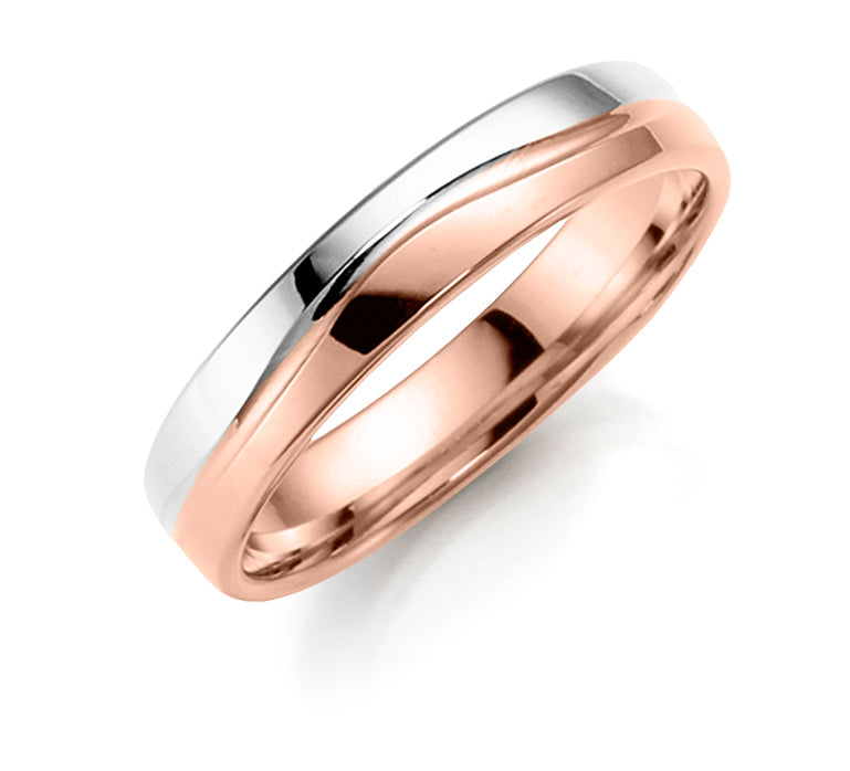 Ring i 585 tofarget gull, buet innvendig, SE132, bilde 1 av 4