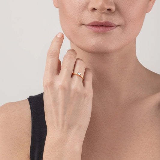 Brilliant Square liten ring rose gull krystall 050140182252