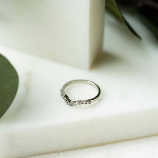 RING I GULL MED DIAMANT 0,22 CT WSI 12100014-022