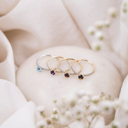 Ring i 14 karat gult gull med ametyst og diamanter 4 mm, bilde 3 av 3