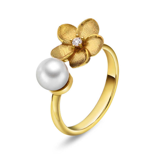 Ring i gull med diamant 0,03 WSI 22100024