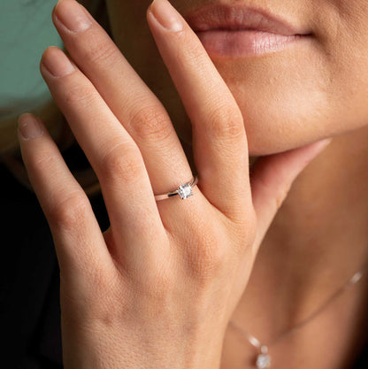 RING I GULL LAB DIAMANTER 0,50 CT TWSI 240606